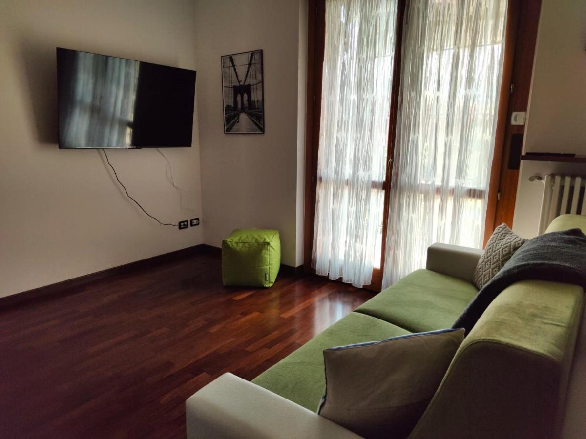 Appartamento Magnolia - Immobili E Soluzioni Rent Bergamo Exteriör bild